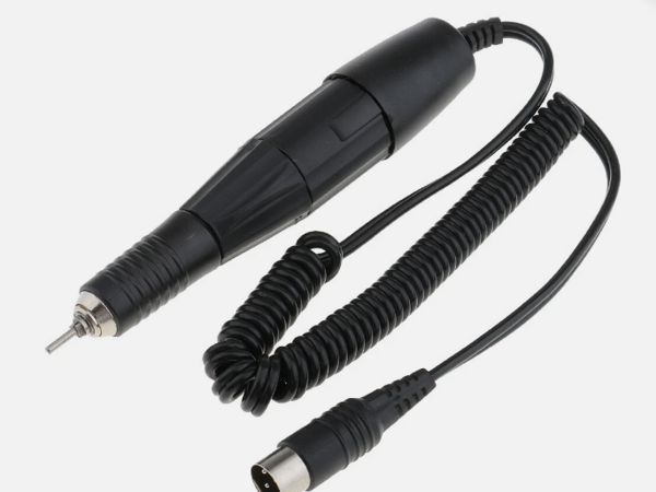 The flexible telephone-style cord eliminates strain for fine detailed work.