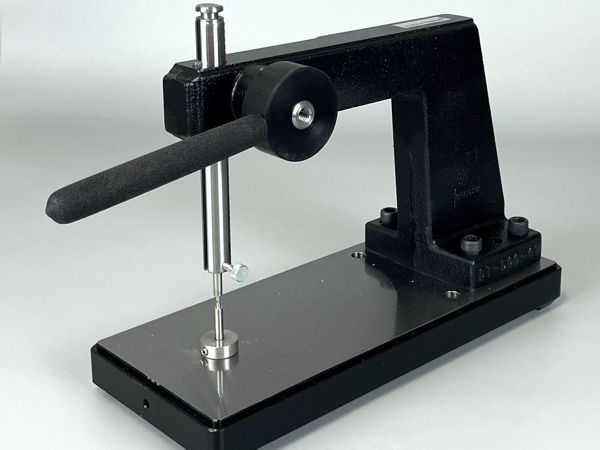 110-5202 Eyelet Press